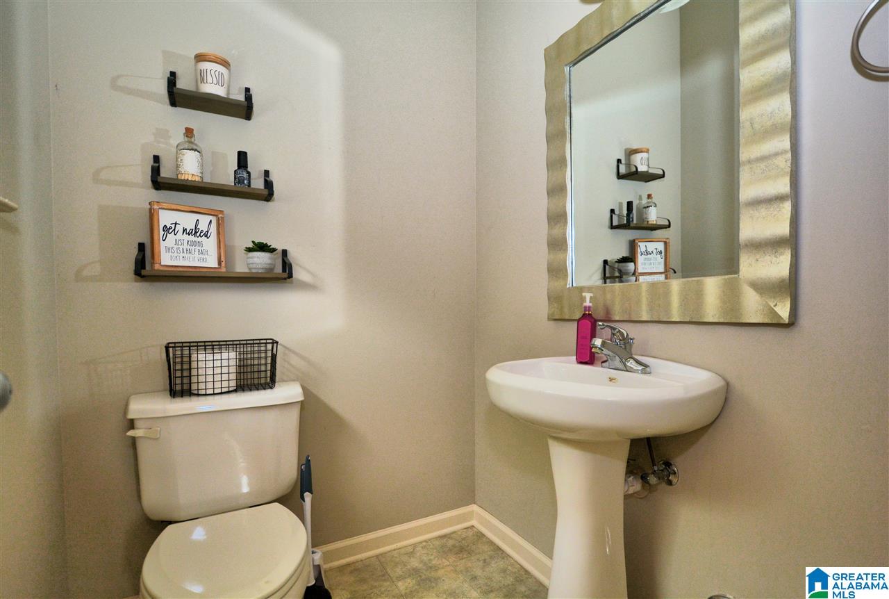 473 Daventry Circle Calera, AL 35040 - Photo 15 of 33