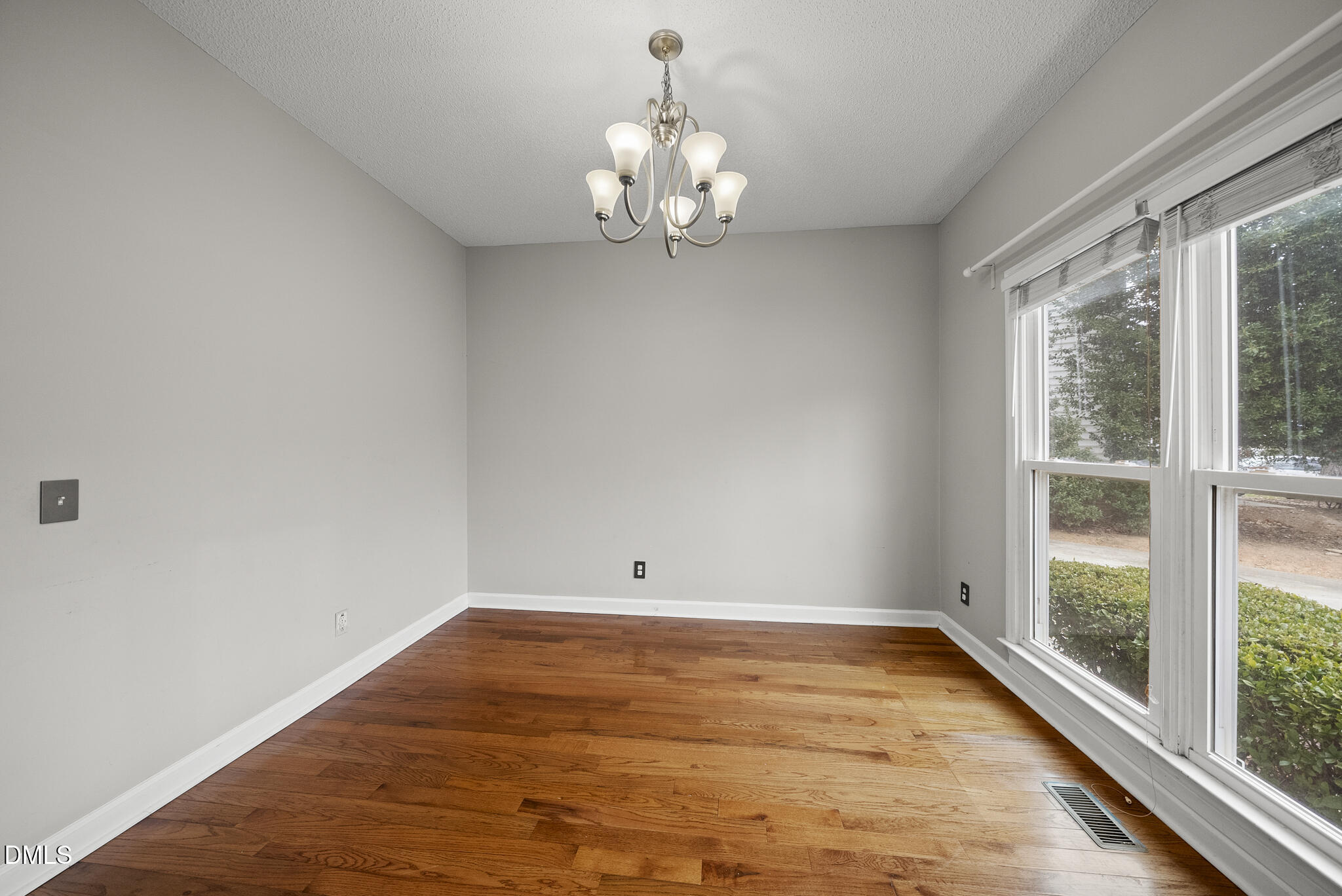 3105 Benton Circle Raleigh, NC 27615 - Photo 11 of 55 Dining Room