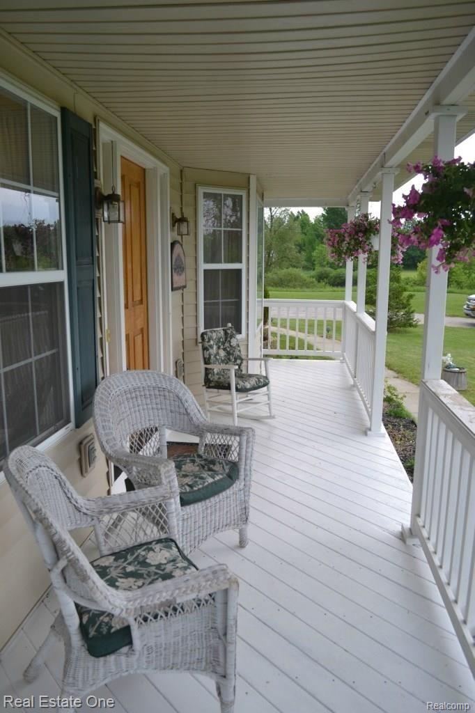 12333 Hill Road Goodrich, MI 48438 - Photo 3 of 34 DSC_3533.jpg