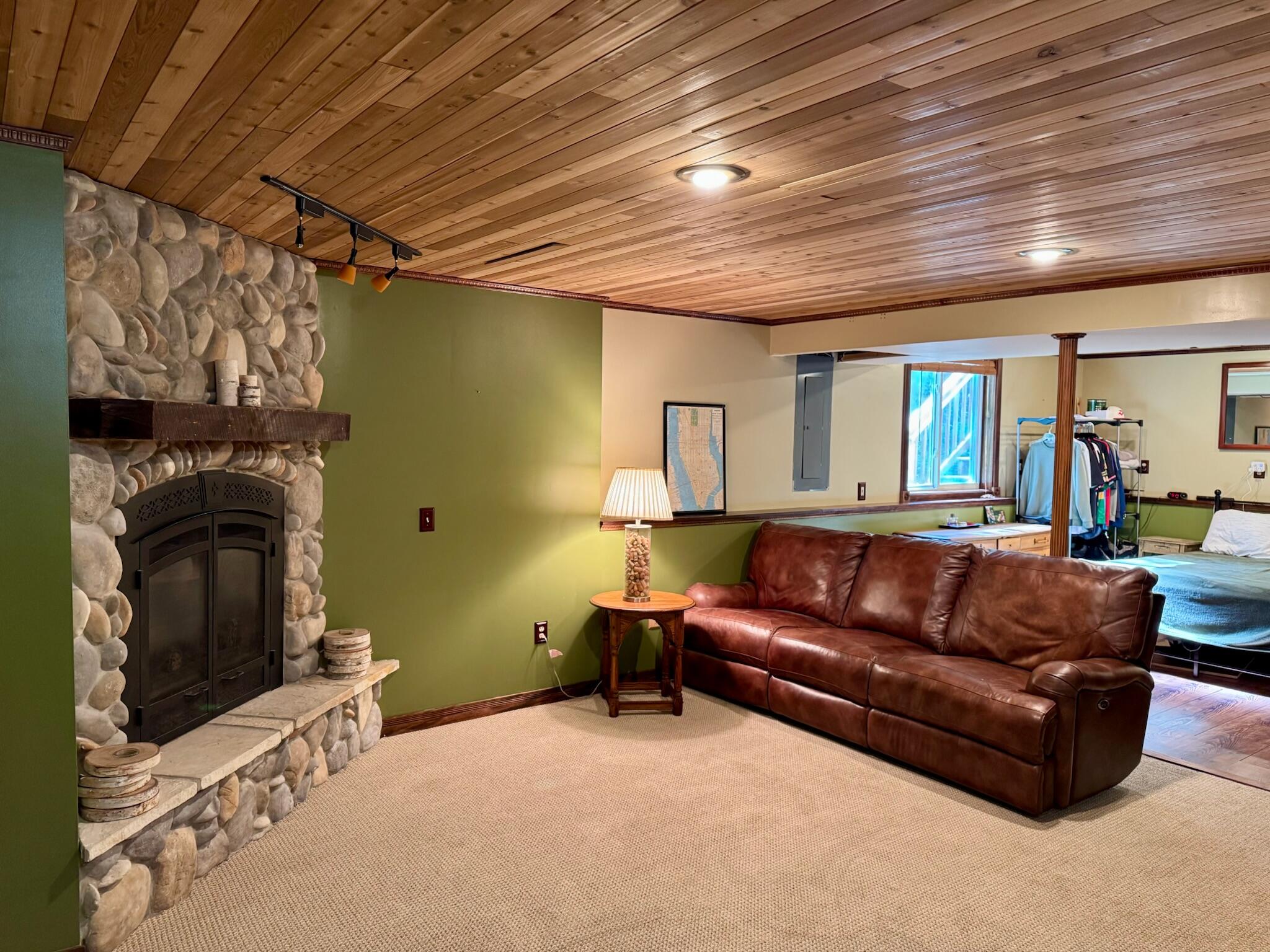 7052 Baton Rouge Kalamazoo, MI 49009 - Photo 16 of 24 IMG_1580