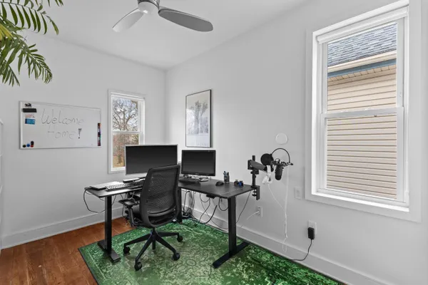 $625,000 | 1850 North Arlington Place, Milwaukee, WI 53202