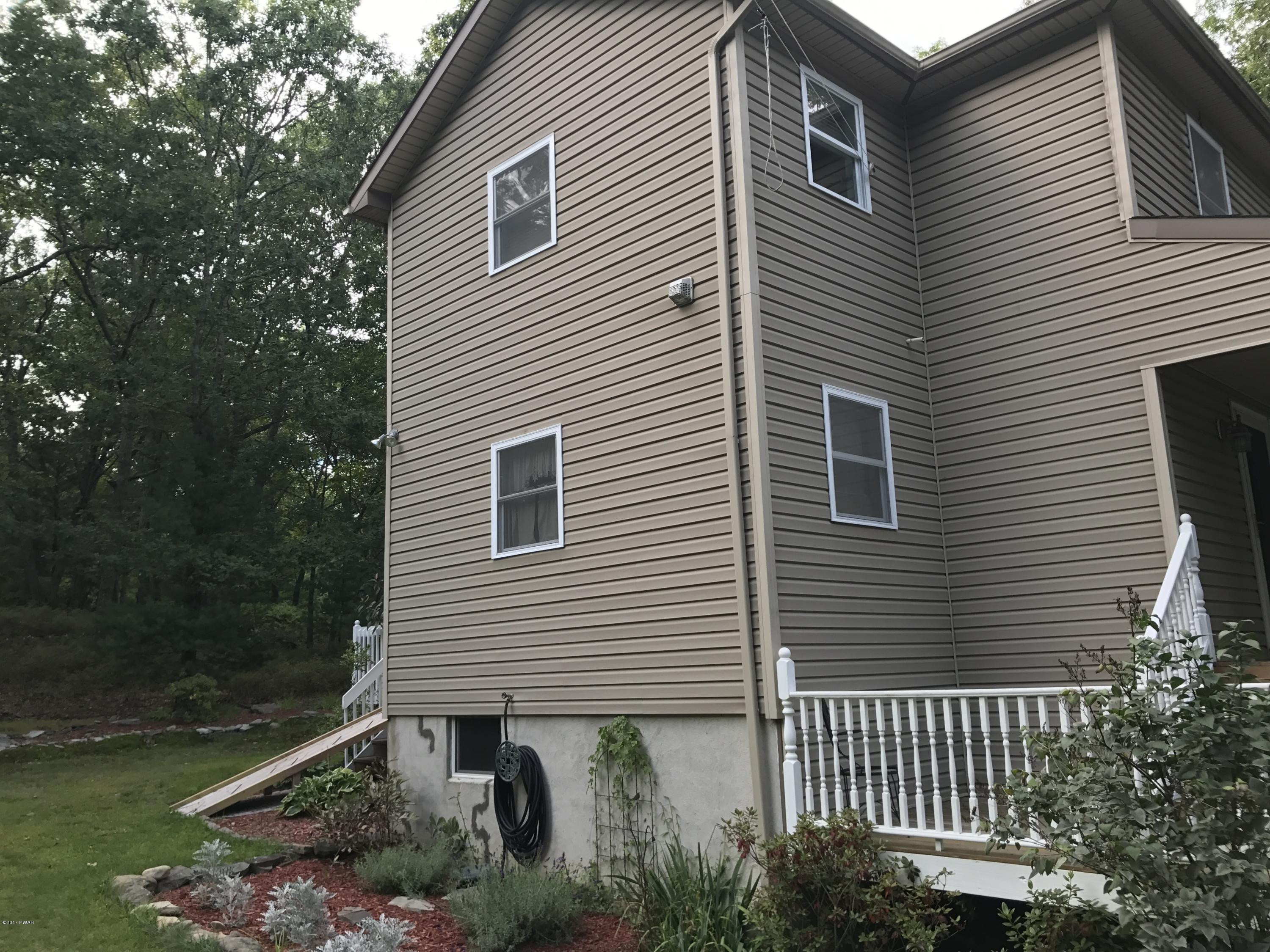 171 Cree Road Shohola, PA 18458 - Photo 3 of 31