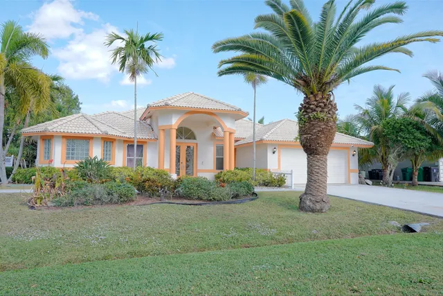 $3,600 | 781 Southwest Dolores Avenue, Port St. Lucie, FL 34983