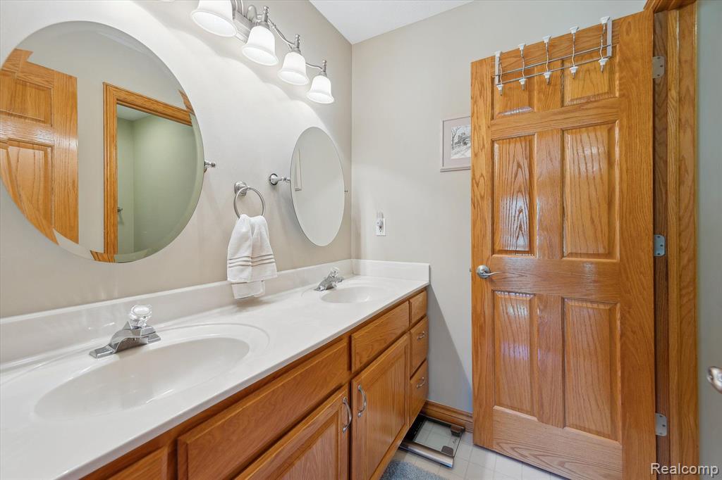 4445 Brogan Road Stockbridge, MI 49285 - Photo 27 of 58