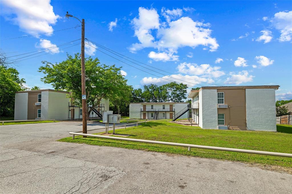 312 West Rentz Street, Unit 93 Weatherford, TX 76086 - Photo 10 of 15