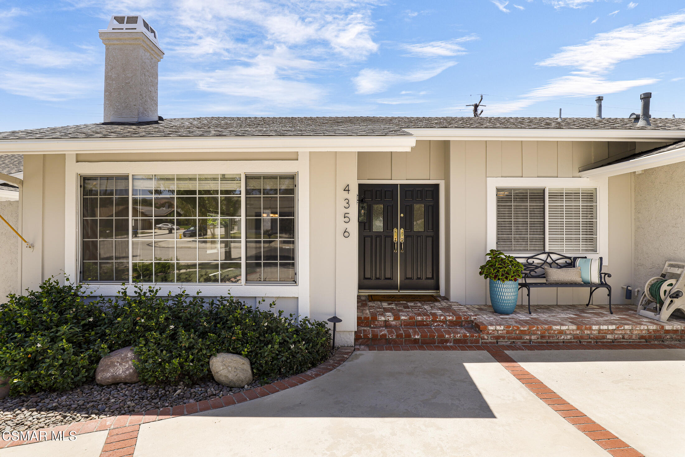 4356 Avenida Simi Simi Valley, CA 93063 - Photo 3 of 31 3