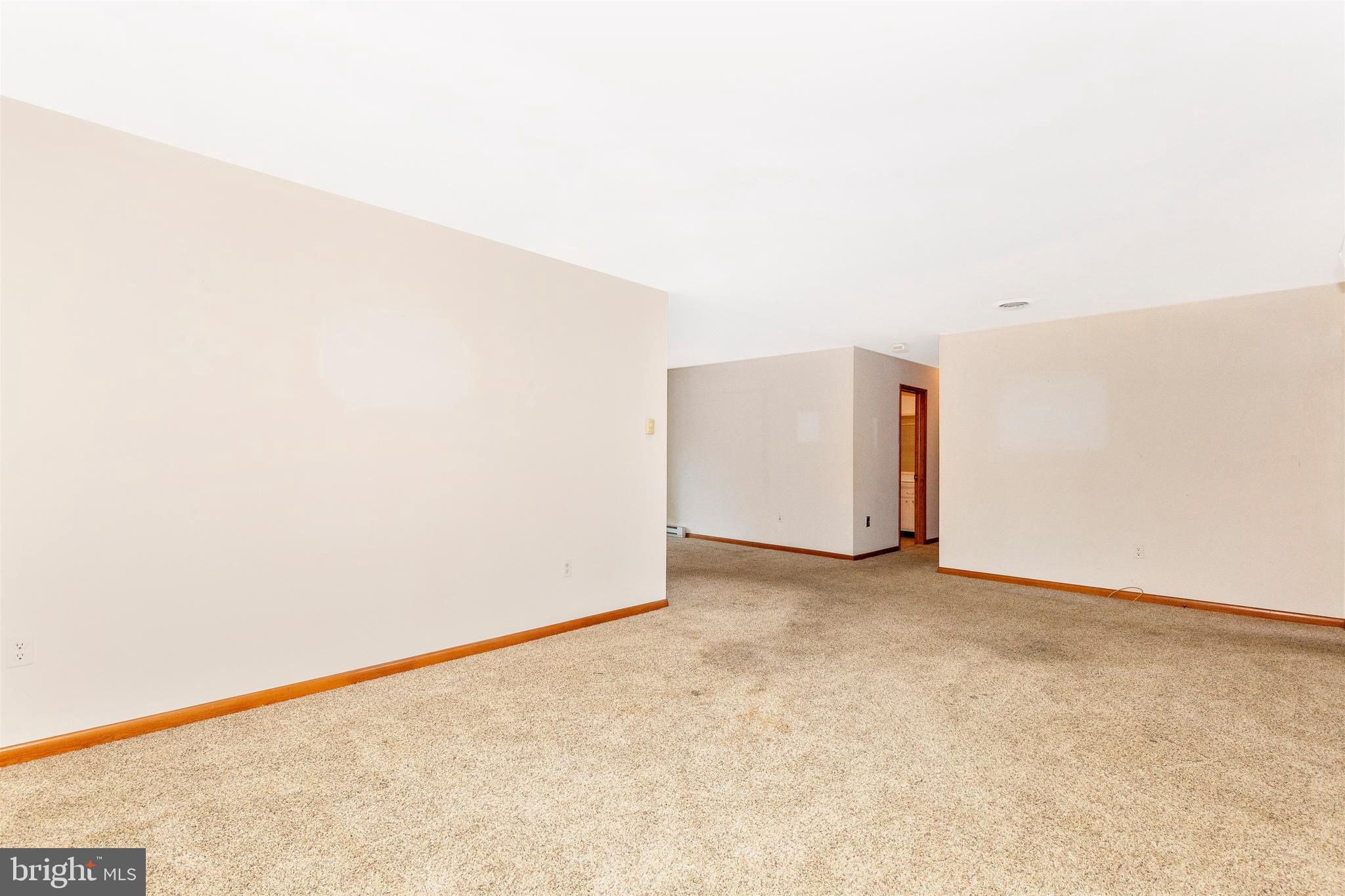 7930 Yellow Springs Road Frederick, MD 21702 - Photo 5 of 63