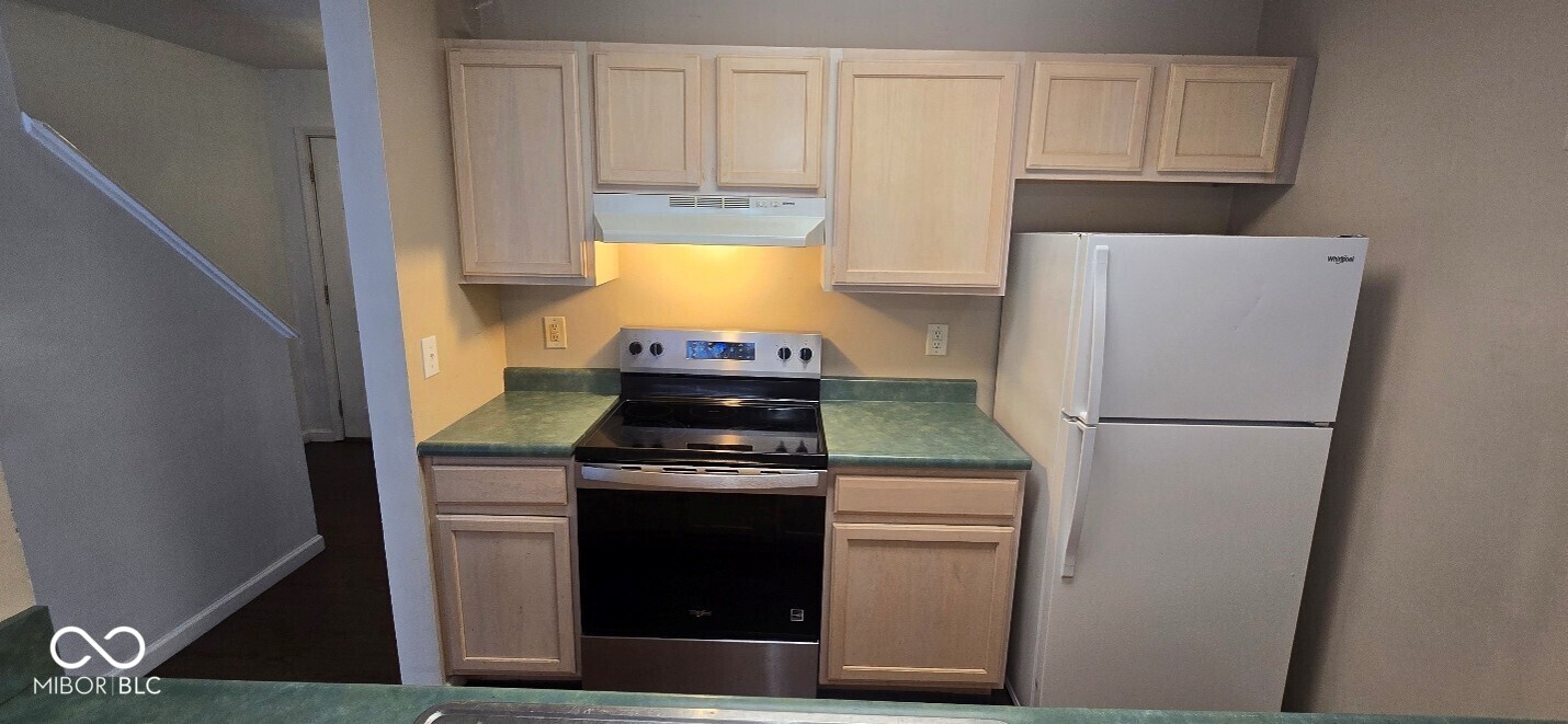 8422 Hague Road Indianapolis, IN 46256 - Photo 6 of 19