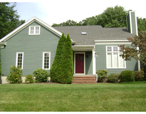 124 Stearns Road Marlborough, MA 01752 - Photo 1 of 30 Gallery Image 1