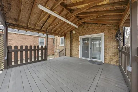 $355,000 | 5221 South Parkside Avenue, Chicago, IL 60638