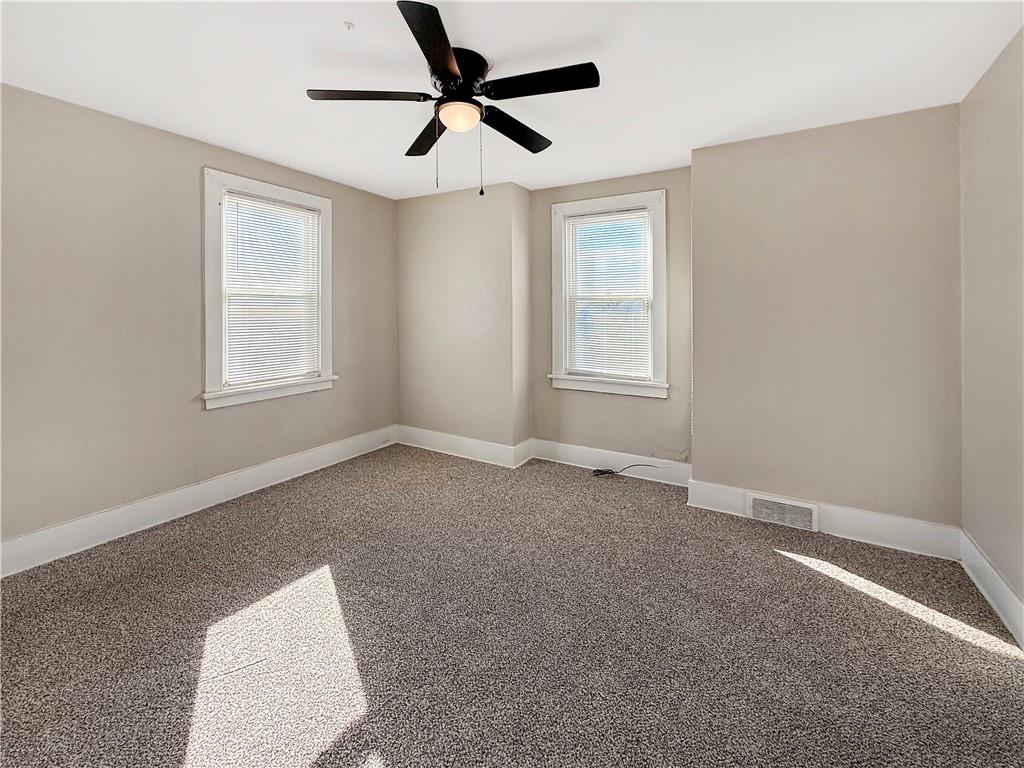 813 13th Street McKees Rocks, PA 15136 - Photo 23 of 44