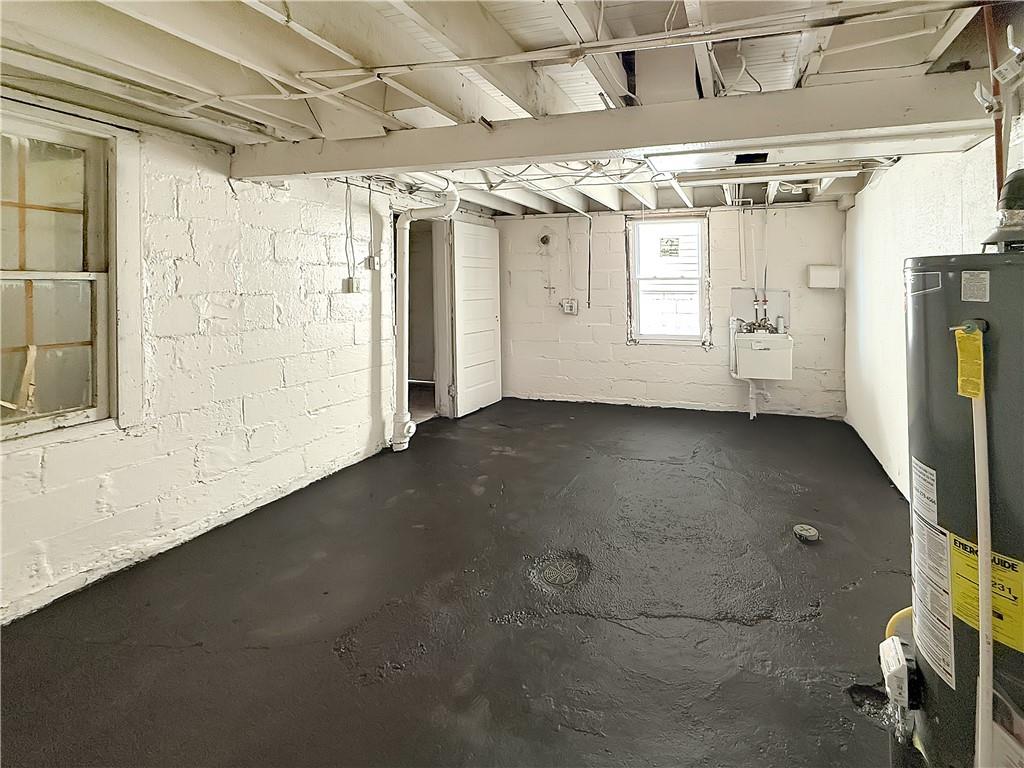 813 13th Street McKees Rocks, PA 15136 - Photo 34 of 44