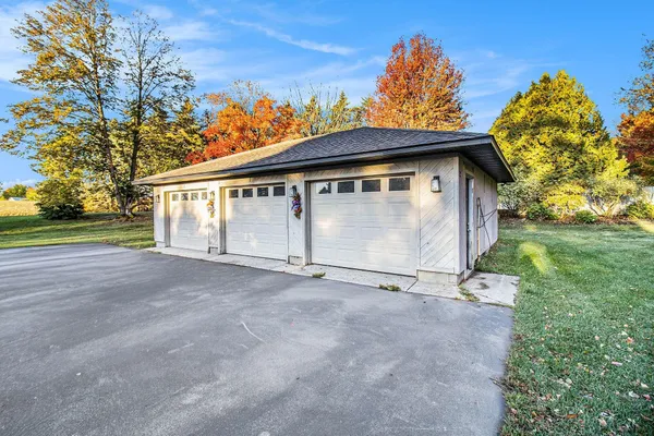 $769,000 | 2790 West Tyler Road, Hart, MI 49420