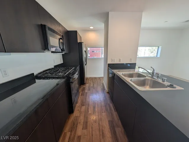 $1,799 | 223 Dougram Avenue, Las Vegas, NV 89101