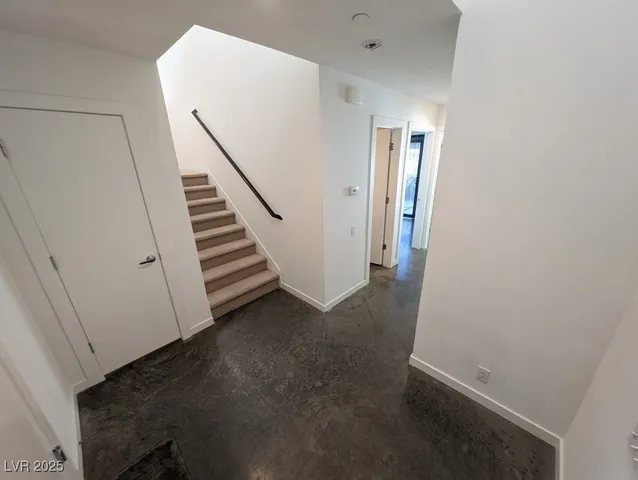 $1,799 | 223 Dougram Avenue, Las Vegas, NV 89101