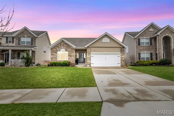 $515,000 | 3456 Harbor Crossing Drive, St. Charles, MO 63301