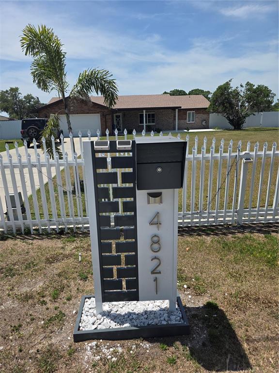 4821 Platt Road Plant City, FL 33565 - Photo 2 of 49