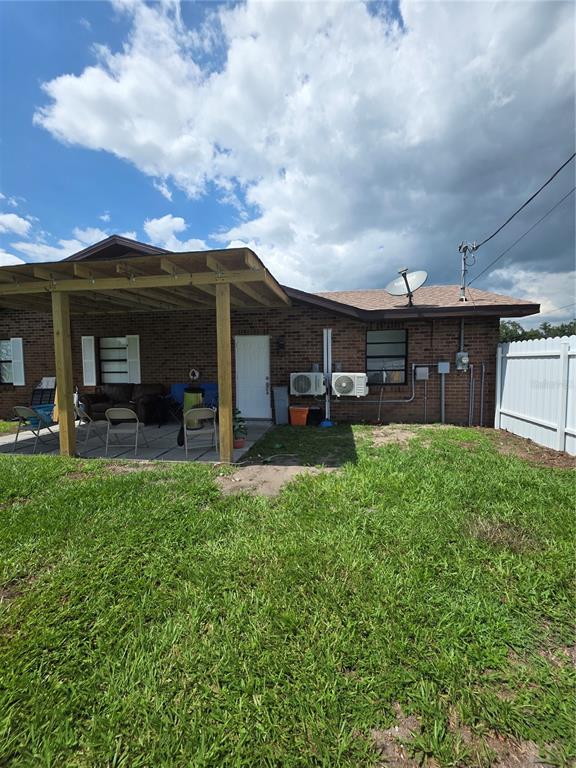 4821 Platt Road Plant City, FL 33565 - Photo 31 of 49 a view of a house with a back yard