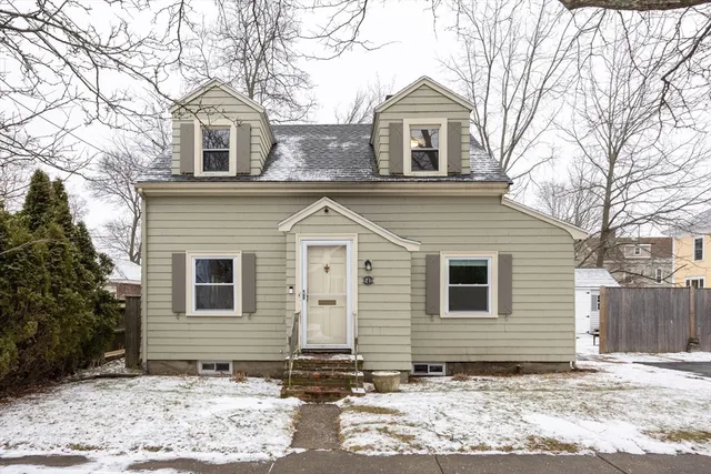 $659,900 | 21 Manning Street, Salem, MA 01970