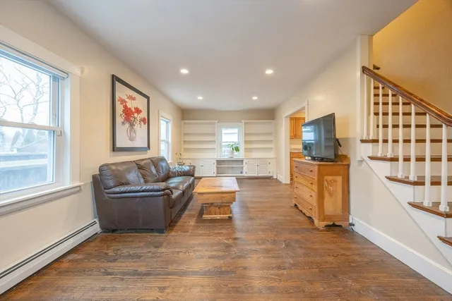 $679,900 | 21 Manning Street, Salem, MA 01970