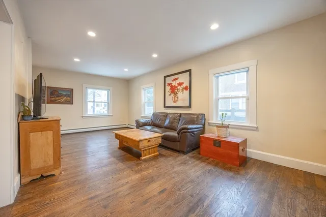 $679,900 | 21 Manning Street, Salem, MA 01970