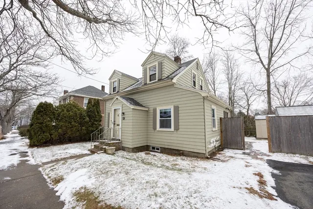 $679,900 | 21 Manning Street, Salem, MA 01970