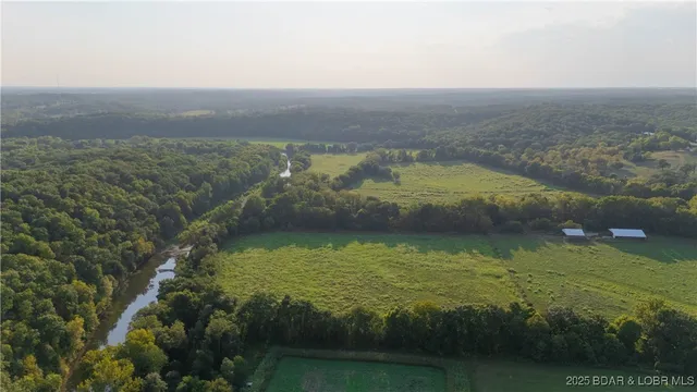 $1,077,500 | 24764 Wilshusen Road, Lincoln, MO 65338