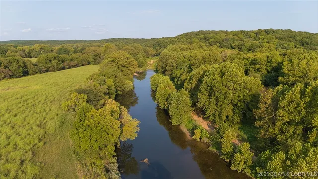 $1,077,500 | 24764 Wilshusen Road, Lincoln, MO 65338