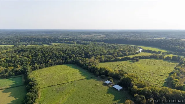 $1,077,500 | 24764 Wilshusen Road, Lincoln, MO 65338