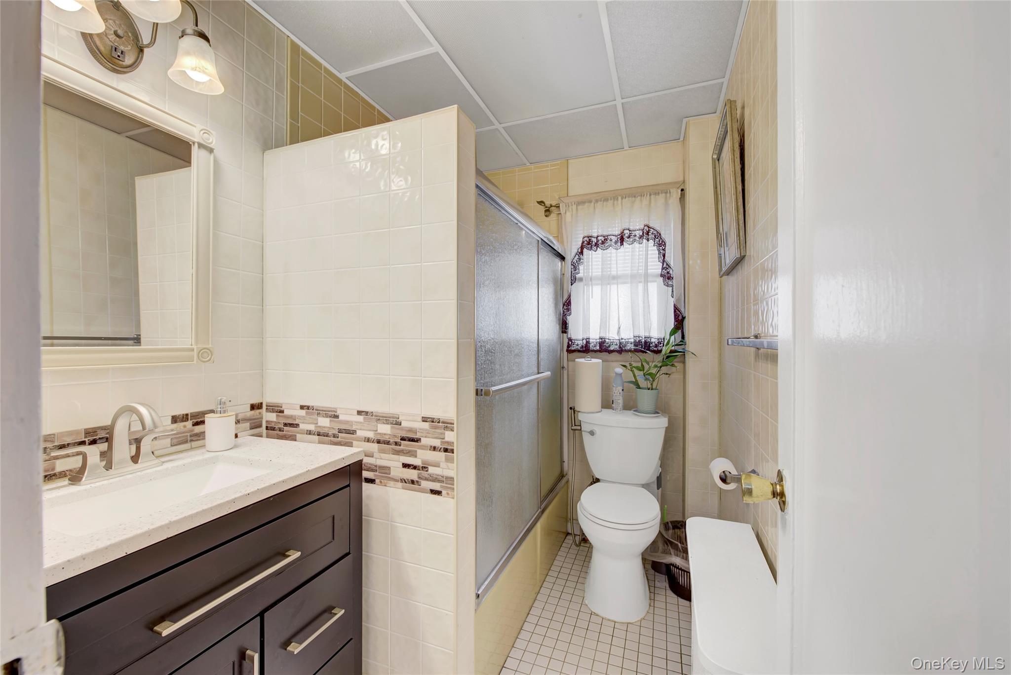 80 Wellington Road South West Hempstead, NY 11552 - Photo 12 of 24