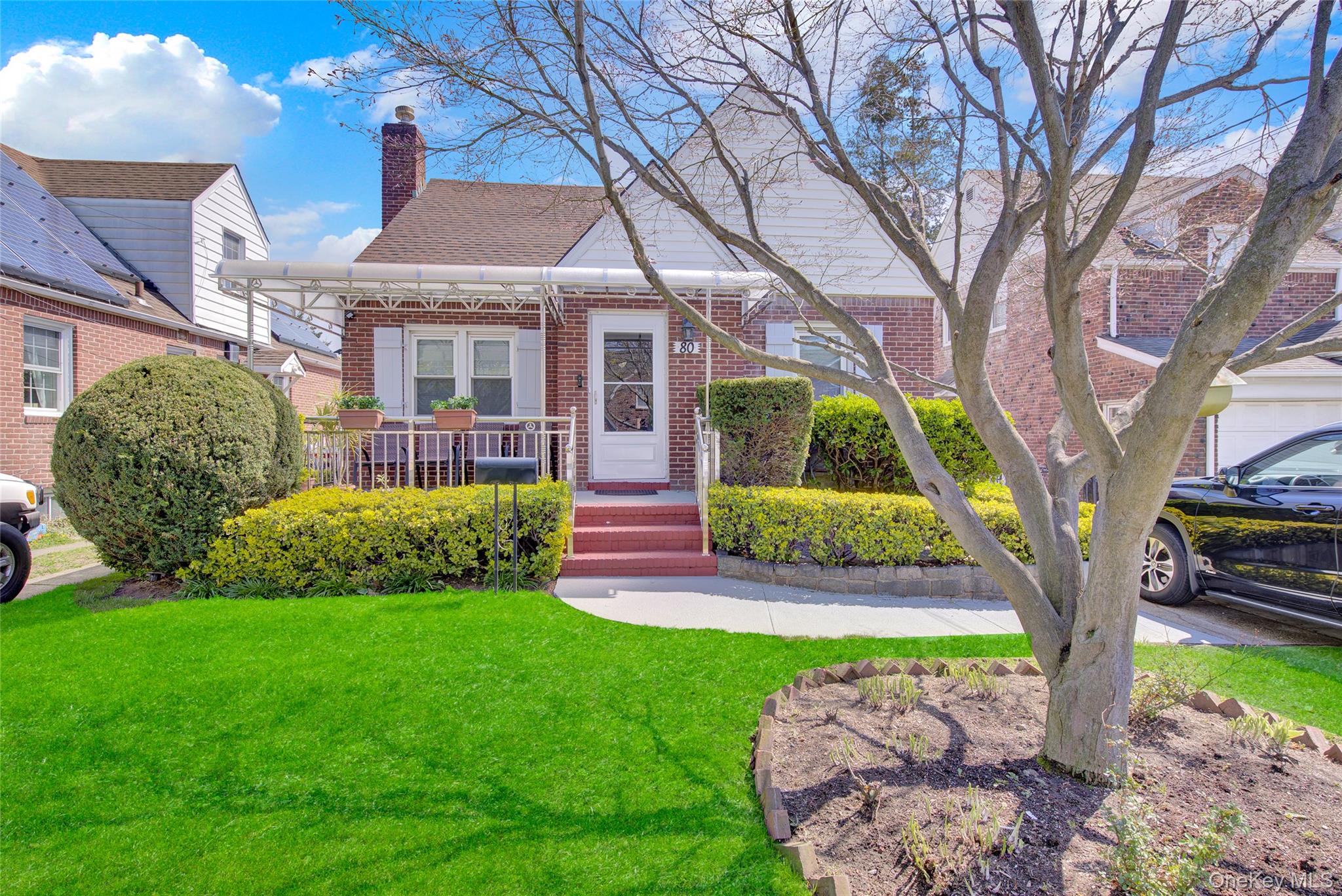 80 Wellington Road South West Hempstead, NY 11552 - Photo 2 of 24