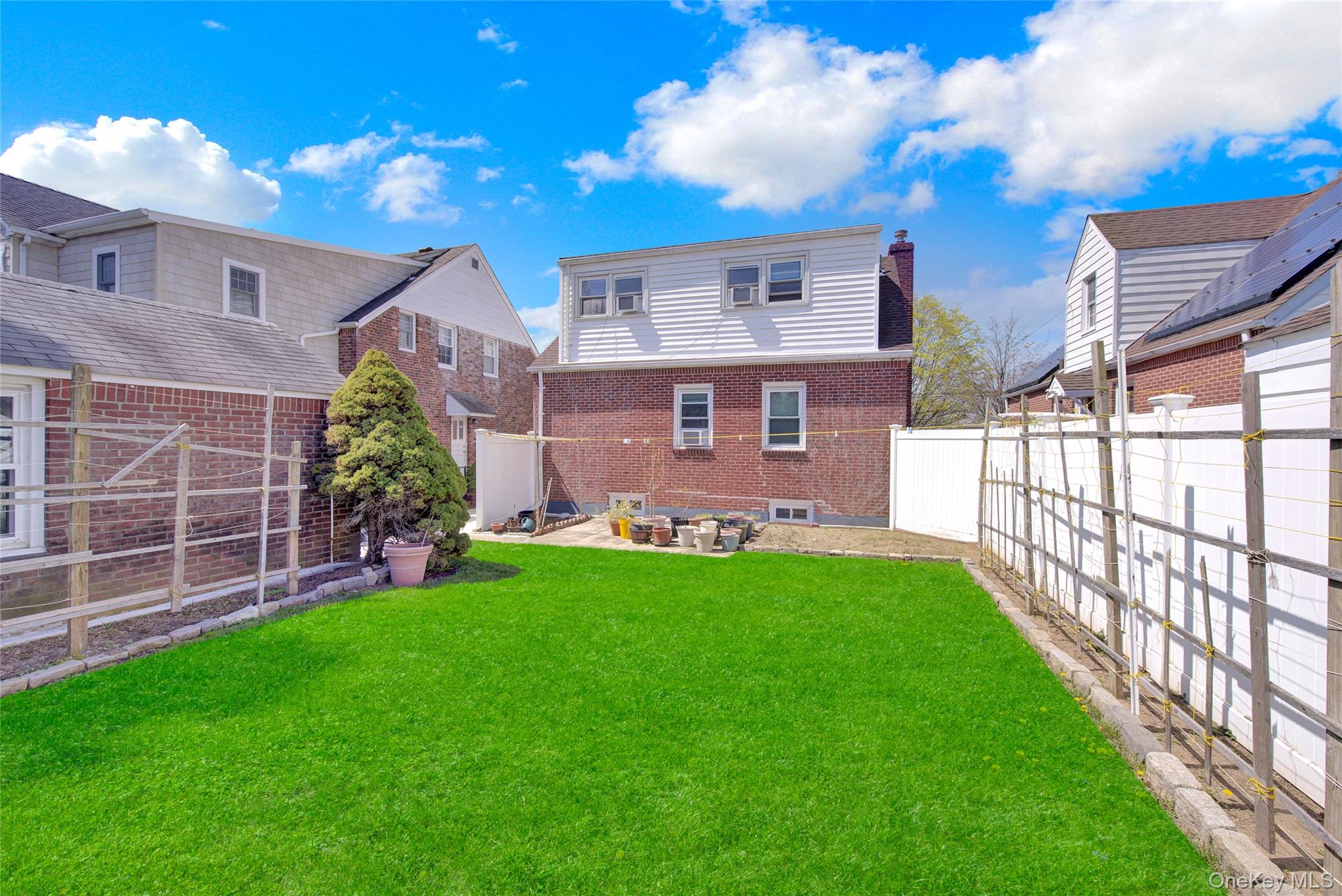 80 Wellington Road South West Hempstead, NY 11552 - Photo 23 of 24