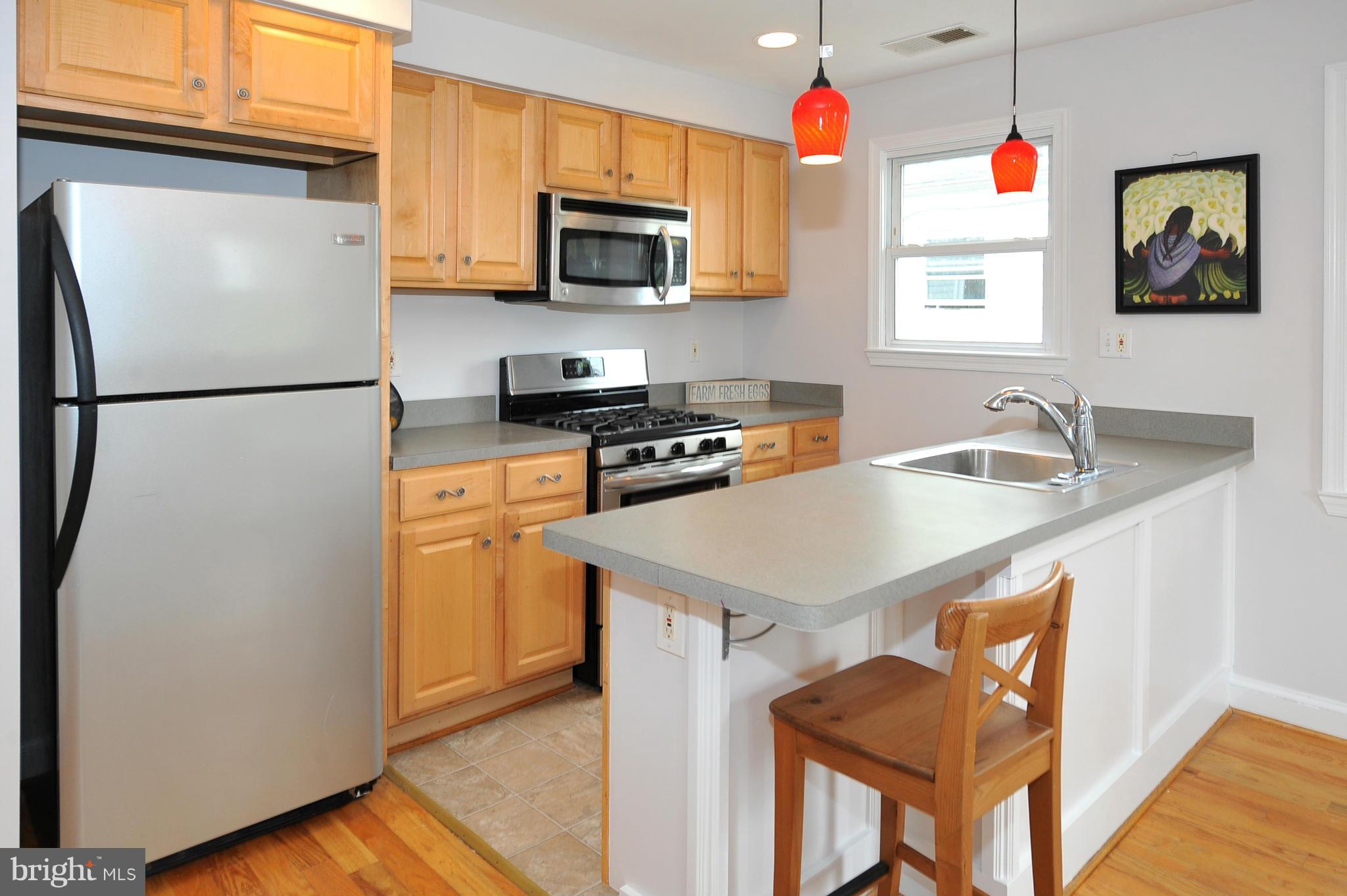 36 East Reed Avenue Alexandria, VA 22305 - Photo 4 of 18 Kitchen