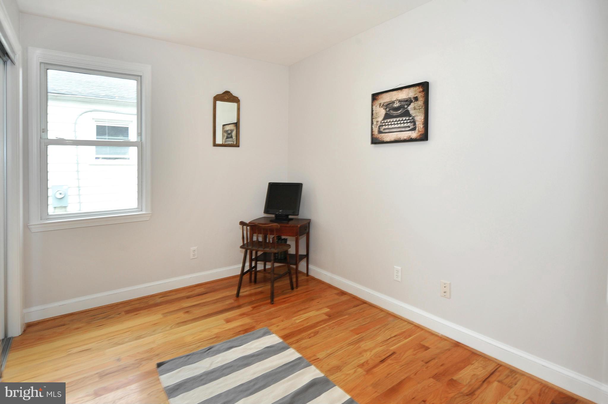 36 East Reed Avenue Alexandria, VA 22305 - Photo 6 of 18 Bedroom