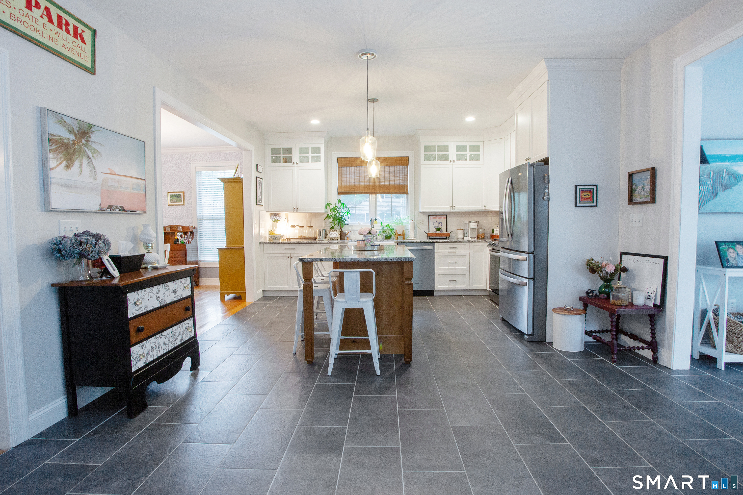 490 New Road Avon, CT 06001 - Photo 6 of 30