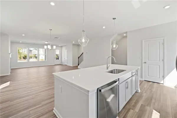 $3,000 | 1359 Creek View Lane Northwest, Atlanta, GA 30318