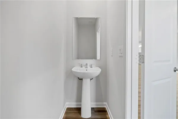 $3,000 | 1359 Creek View Lane Northwest, Atlanta, GA 30318