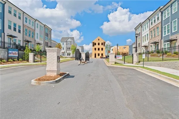 $3,000 | 1359 Creek View Lane Northwest, Atlanta, GA 30318