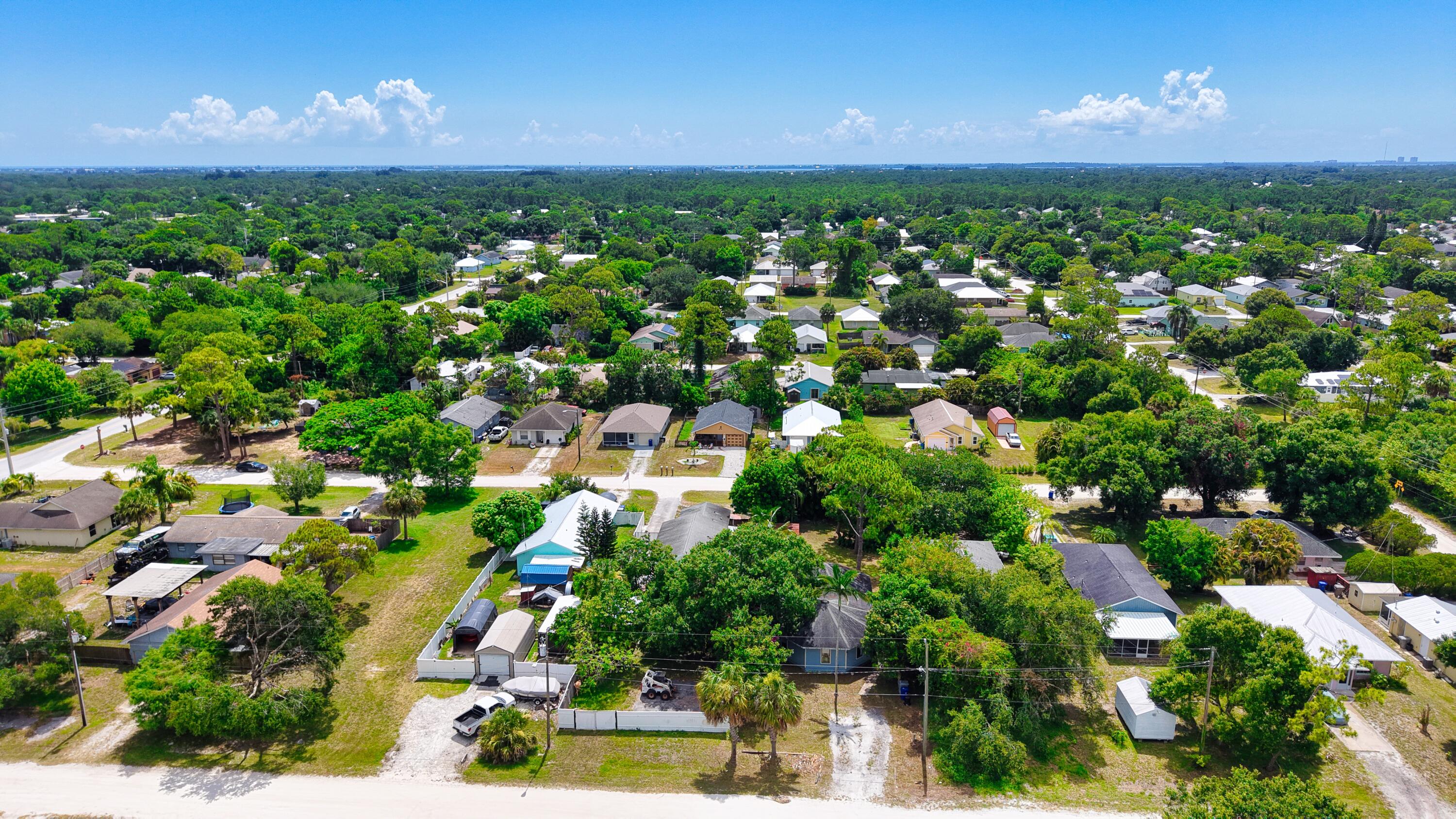 1466 24th Avenue Southwest Vero Beach, FL 32962 - Photo 22 of 29 25