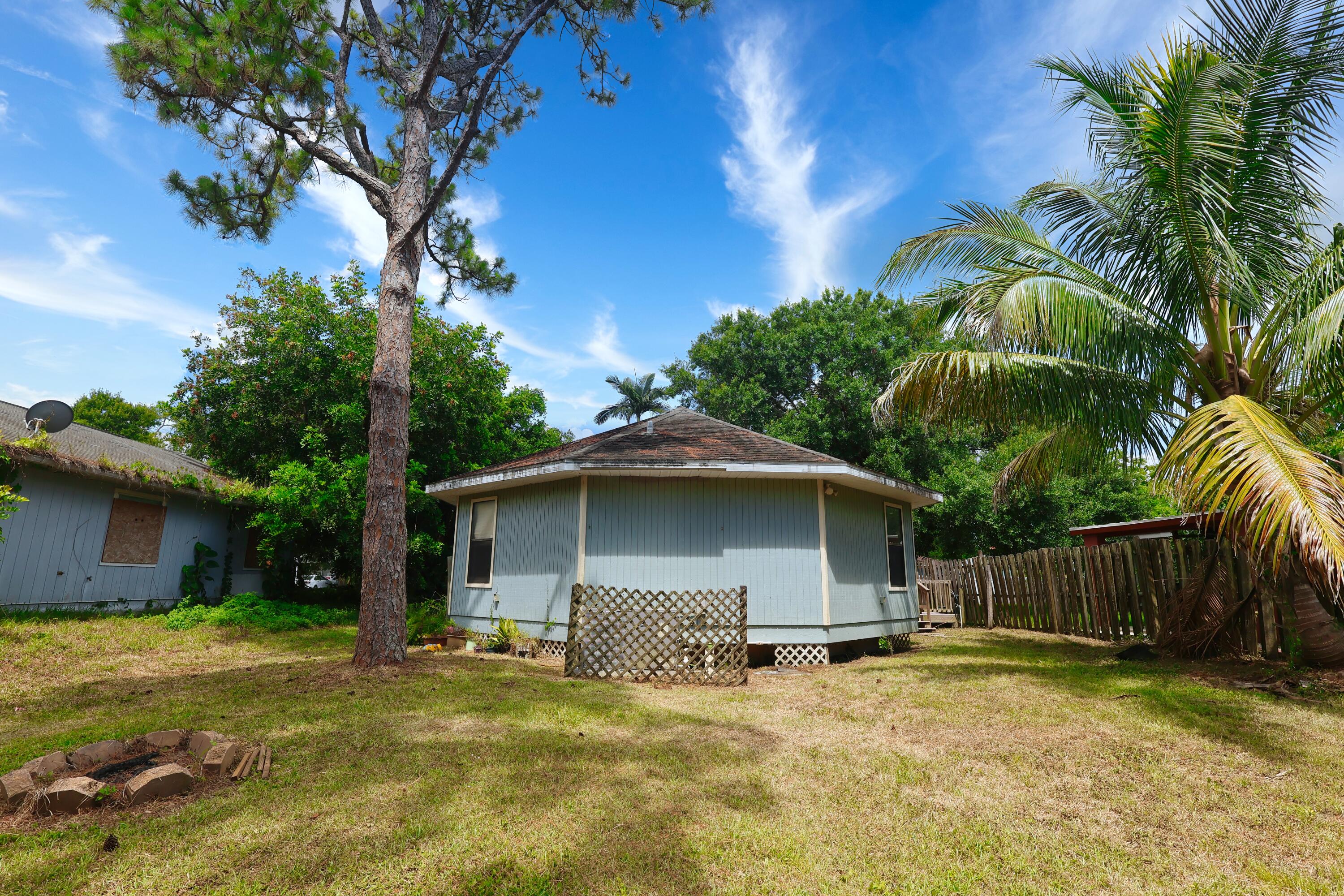 1466 24th Avenue Southwest Vero Beach, FL 32962 - Photo 28 of 29 75