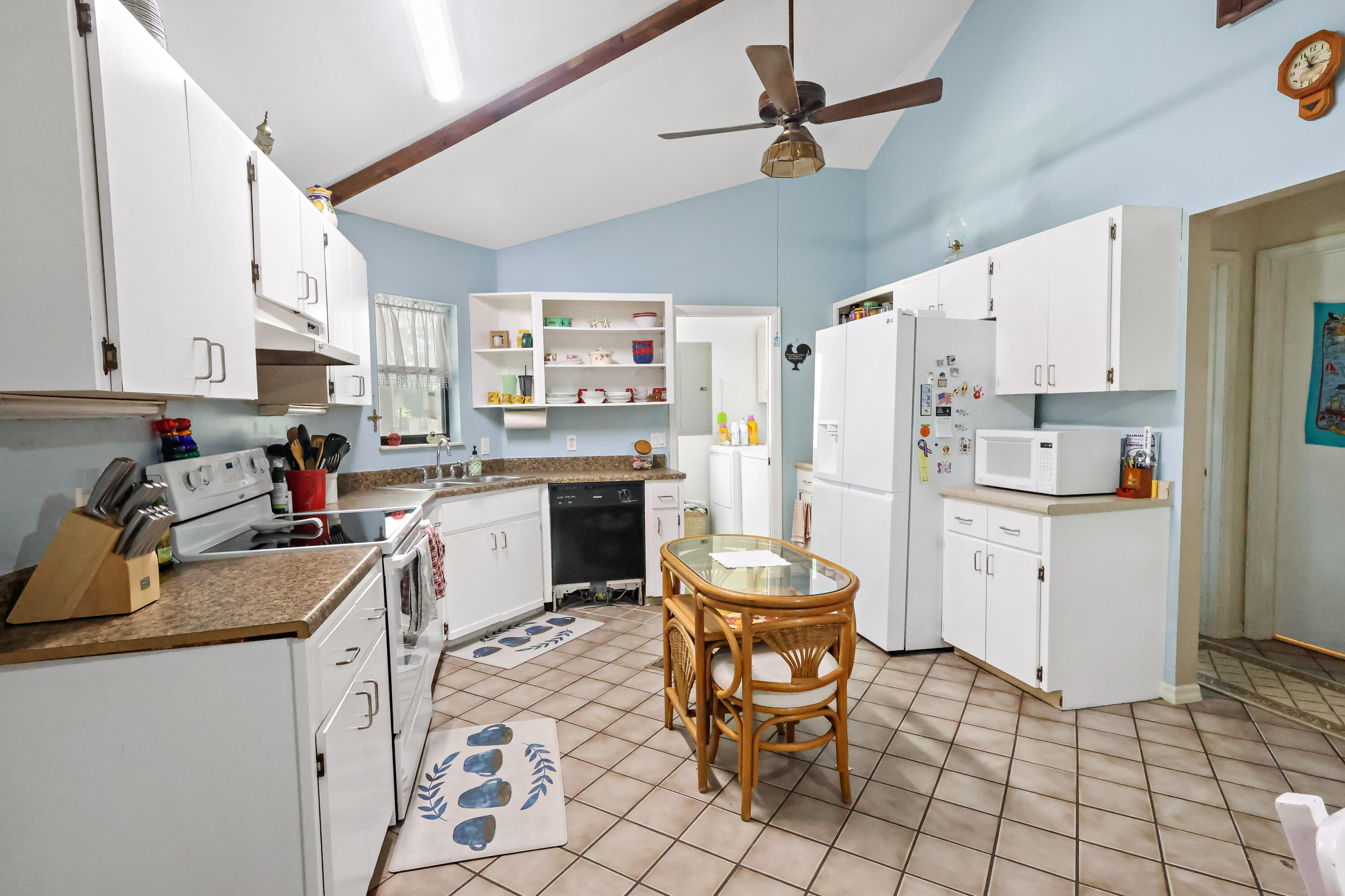 1466 24th Avenue Southwest Vero Beach, FL 32962 - Photo 5 of 29 FK7A9469