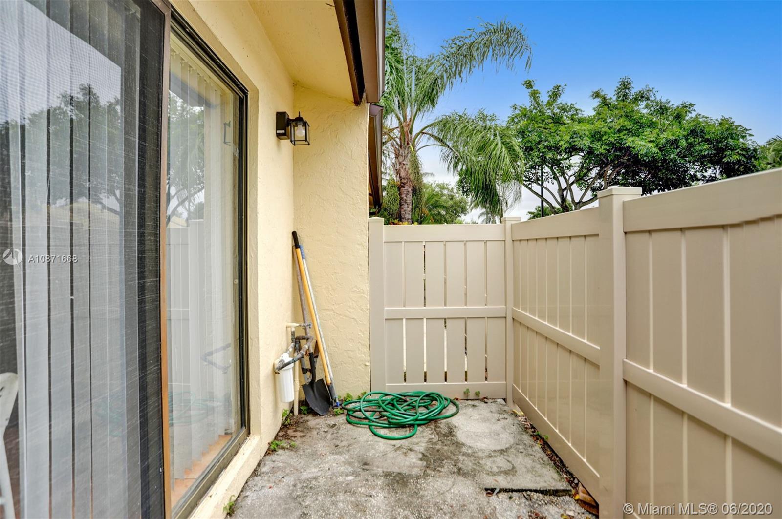 735 Banks Road Margate, FL 33063 - Photo 3 of 25