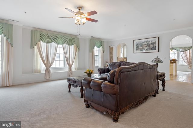 $624,999 | 38415 Boxwood Terrace, Unit 201B, Selbyville, DE 19975