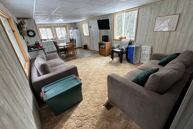 $345,000 | 13398 Hart Lake Road, Goodland, MN 55742