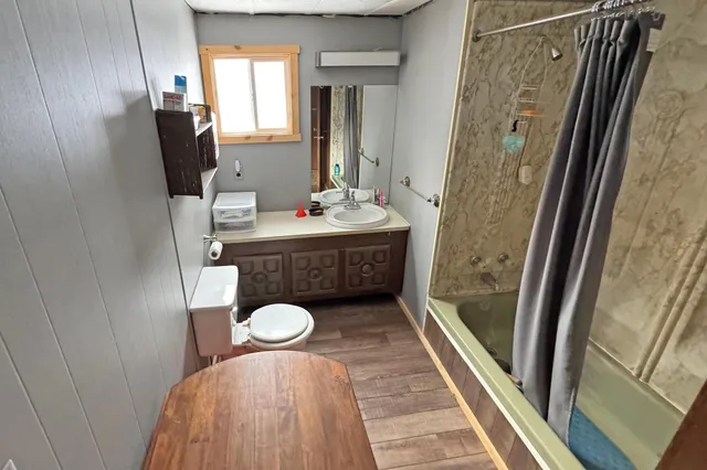 $345,000 | 13398 Hart Lake Road, Goodland, MN 55742