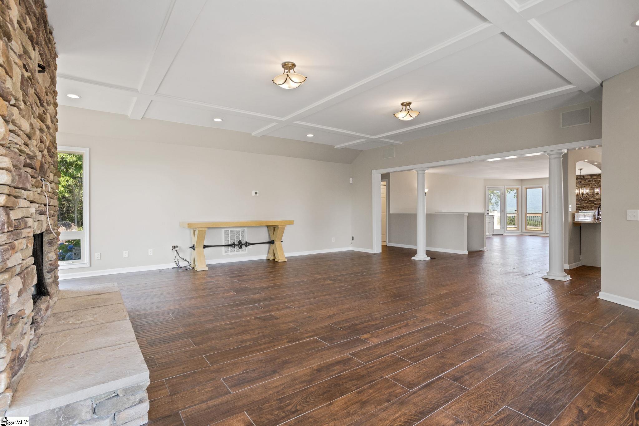 600 Packs Mountain Ridge Road Taylors, SC 29687 - Photo 5 of 50 Gallery Image 5