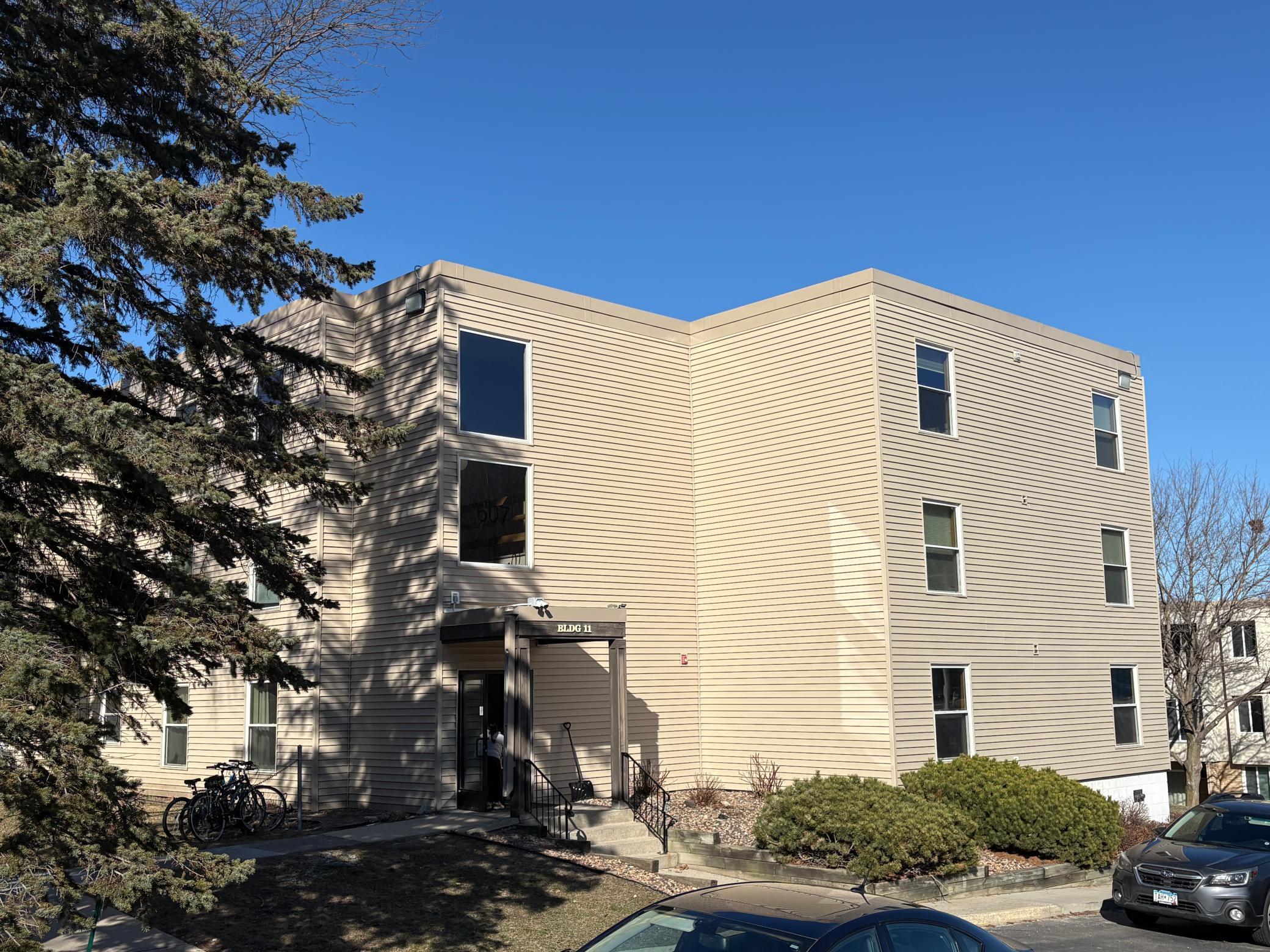 607 19th Street Northwest, Unit 16 Rochester, MN 55901 - Photo 1 of 1 Gallery Image 1