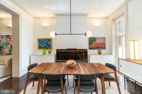$2,150,000 | 632 Spruce Street, Philadelphia, PA 19106
