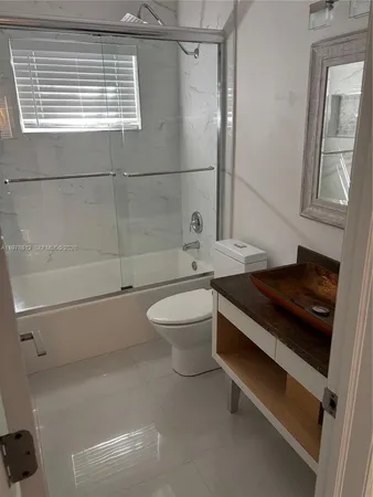 $1,550 | 1449 North 14th Way, Unit 103, Hollywood, FL 33020