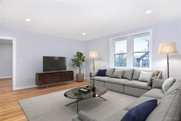 $3,000 | 651 W Boulevard, Unit 2B, Pelham, NY 10803